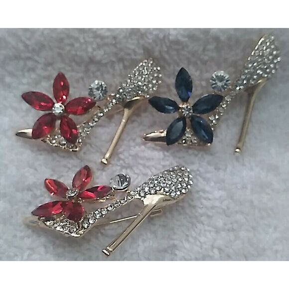 High Heel Shoe Rhinestone Brooch Pin RED OR BLUE Price Per Item - Picture 1 of 4